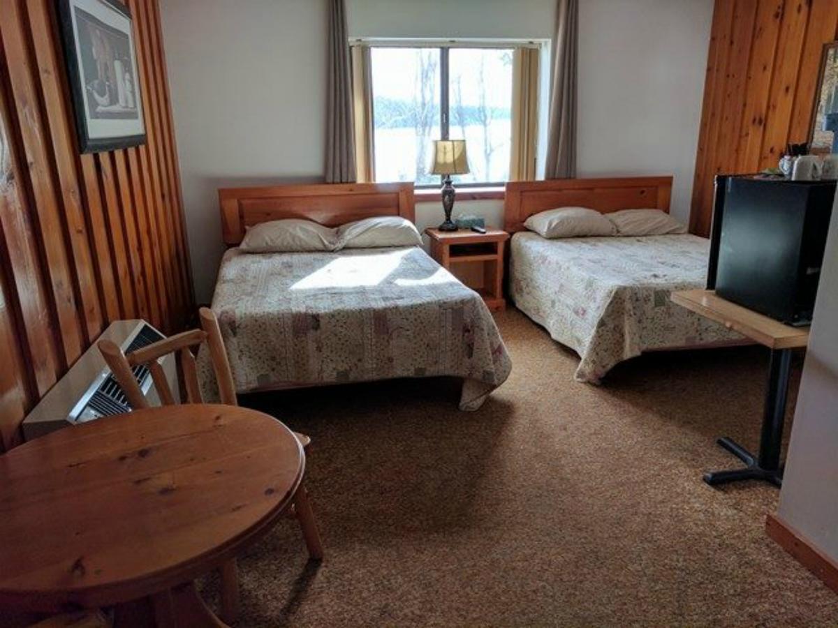 Dunlop Lake Lodge Elliot Lake Экстерьер фото