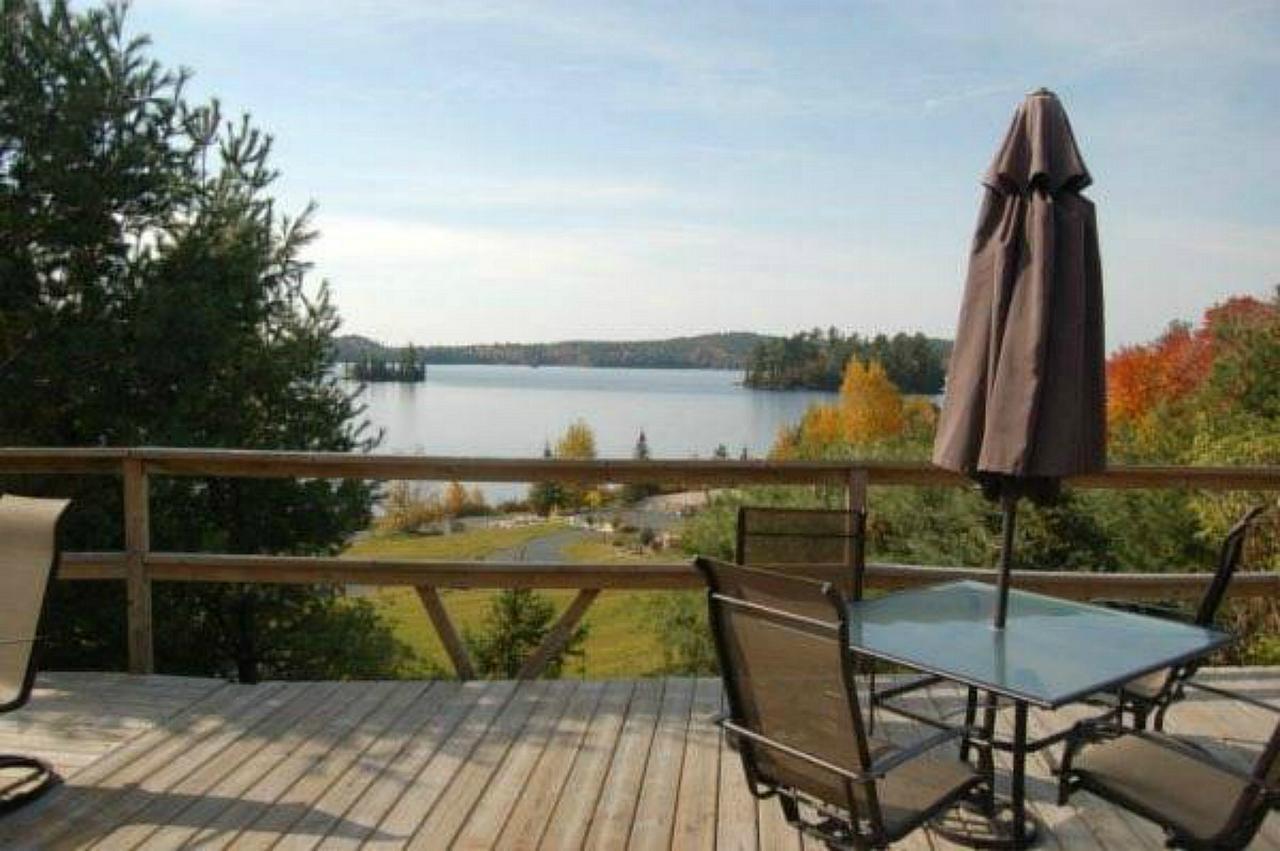 Dunlop Lake Lodge Elliot Lake Экстерьер фото