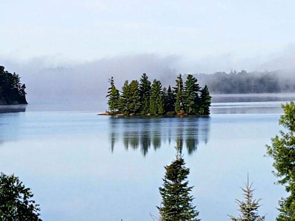 Dunlop Lake Lodge Elliot Lake Экстерьер фото